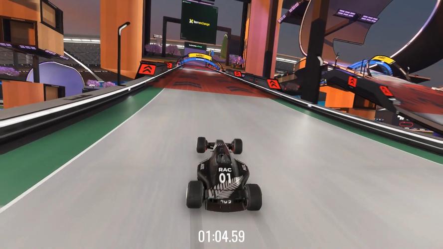 赛道狂飙哪个版本好玩？老司机带你选对版本！