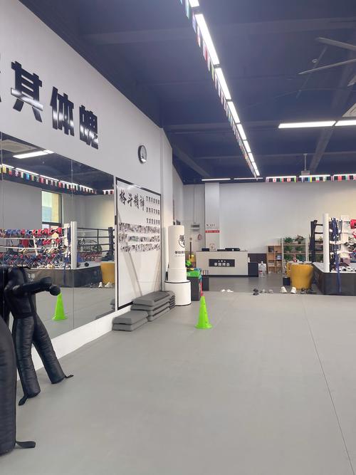 报名6 0搏击俱乐部，格斗小白也能变高手？