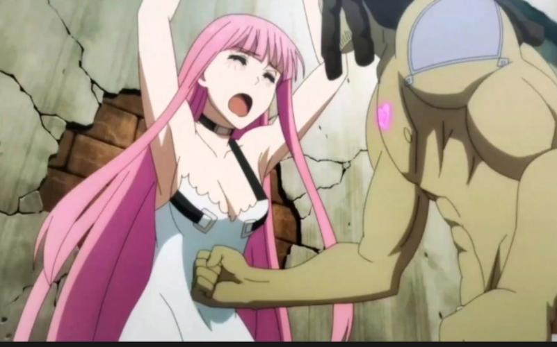 撕掉她的衣服撕光图：那些被恶意曝光的受害者