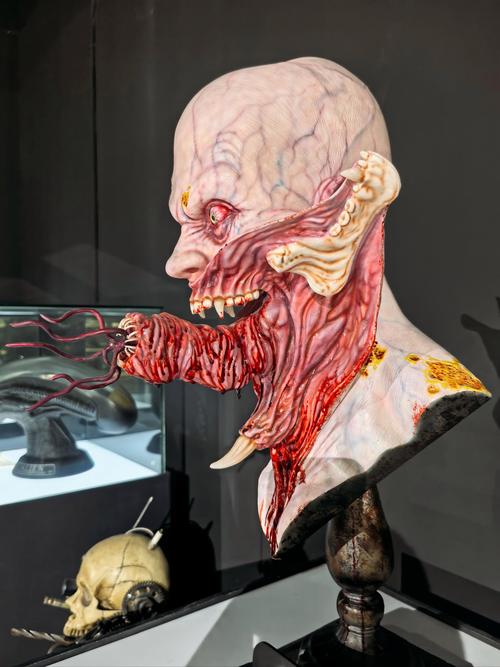 异形探索最新更新地址：快速下载体验完整游戏