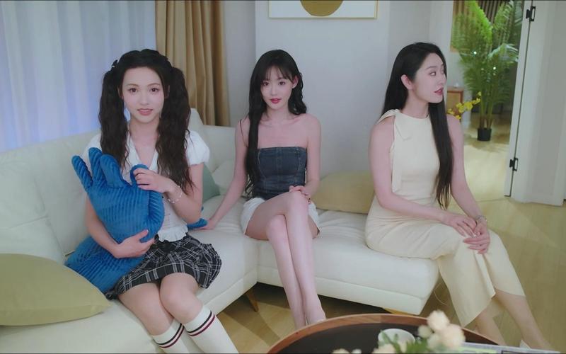 完蛋我被美女包围了麻豆：沉浸式恋爱体验，你准备好了吗？