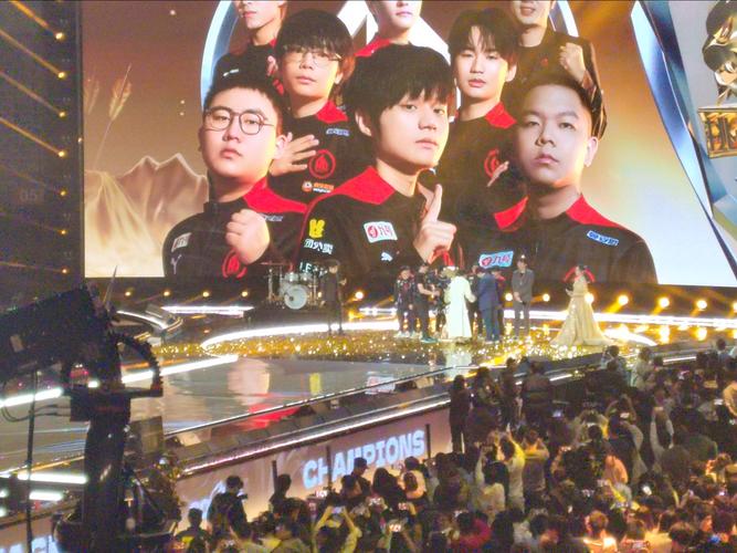 重温经典!CFPLS6总决赛,那些令人难忘的瞬间