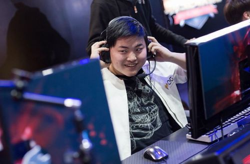 Uzi什么意思？电竞选手简自豪还是冲锋枪？