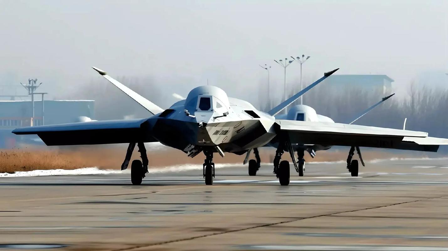 超级战斗机:未来空战系统,感受最先进的战斗机技术!