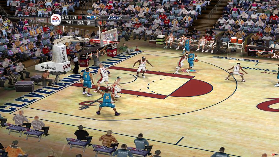 重温经典！NBA Live 2014游戏评测与下载