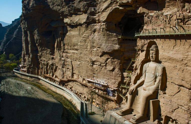 今日蚂蚁庄园：莫高窟和江南石窟，哪个更大？