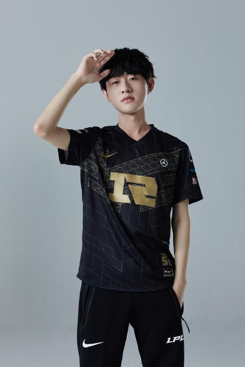 S3皇族：重温热血青春，致敬那段电竞岁月