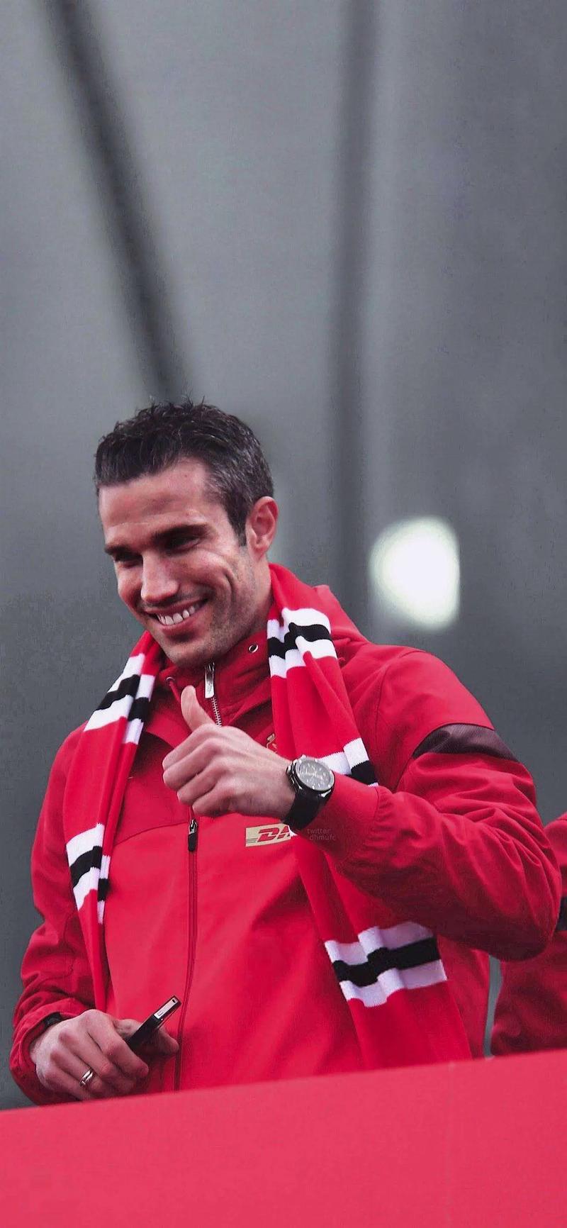 范佩西打篮球?揭秘足球明星的隐藏篮球天赋!