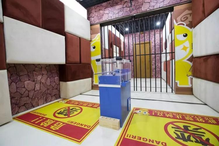 棒棒糖夏天游戏详解:挑战你的反应速度,享受夏日甜蜜!