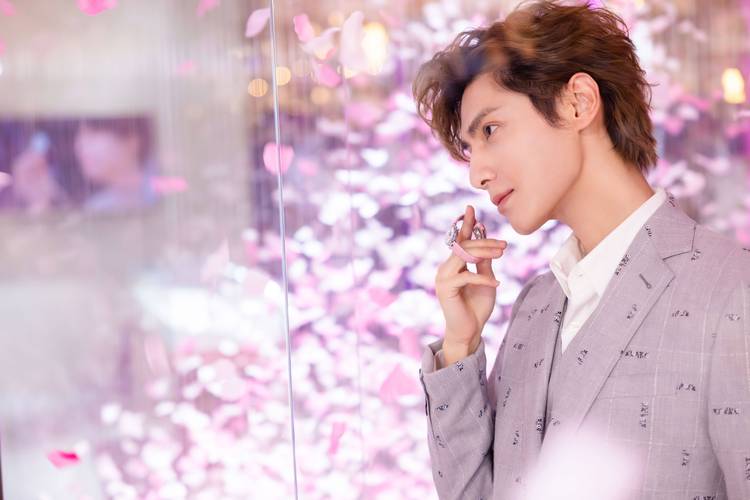 御龙在天代言人揭晓！他/她会是谁呢？