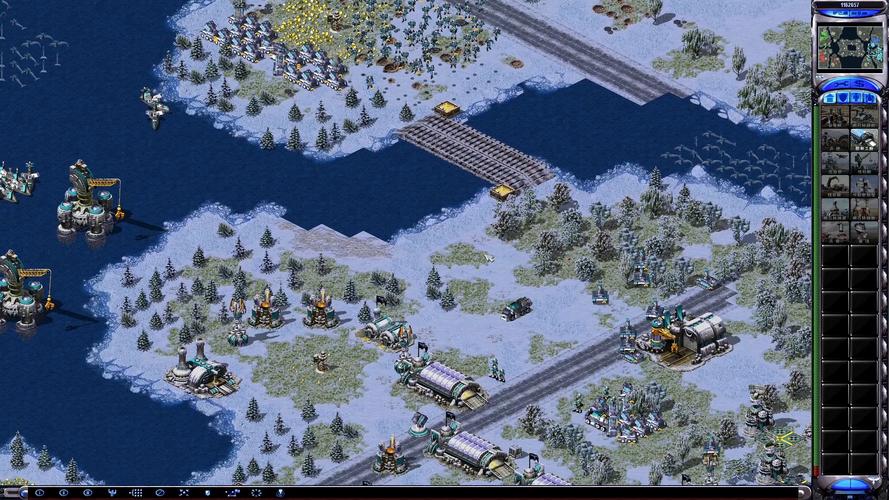 红警2秘密基地:隐藏地图与任务大揭秘