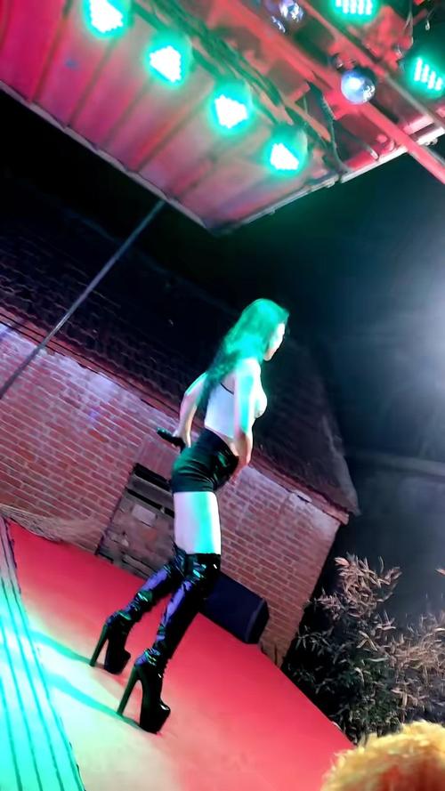 热舞女郎更新地址在哪？高清壁纸资源下载