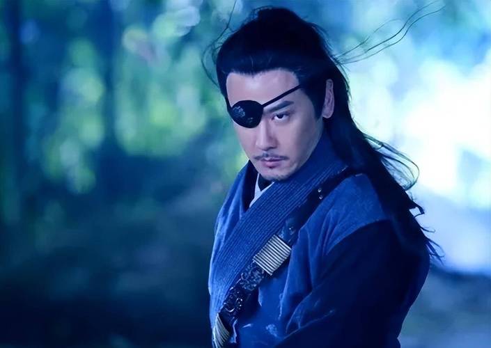 在杨过游戏中，拯救世界靠的是善还是恶？你的答案是什么？