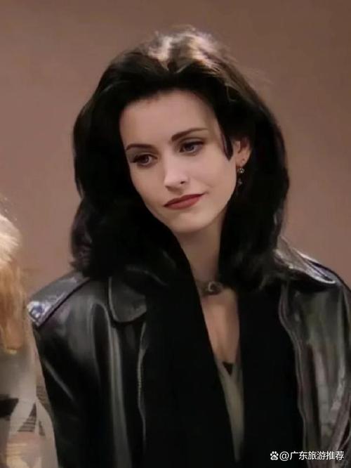 时尚女王莫妮卡第三季完结版大全：高清资源免费下载