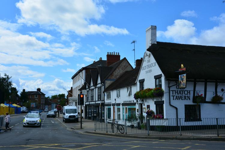 斯拉特福德安卓汉化版在哪下载?新手玩家必看指南