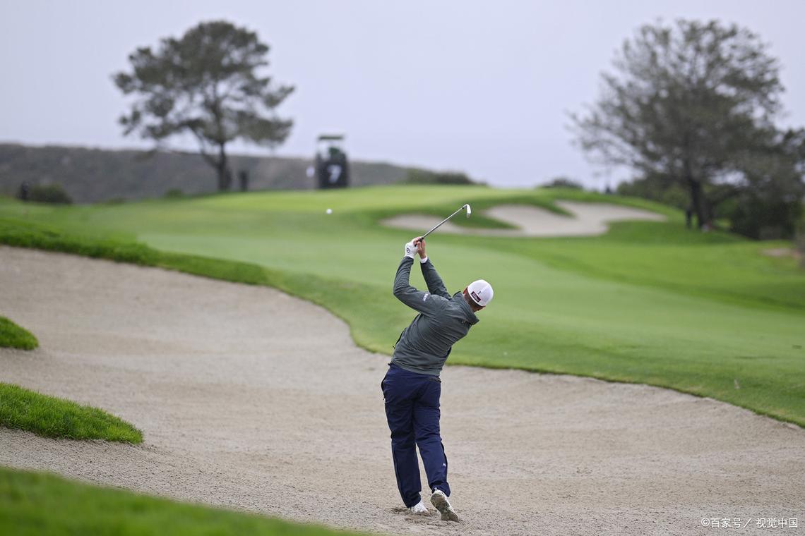 高尔夫是棒球洞的运动游戏下载:卡通休闲,乐趣无限!