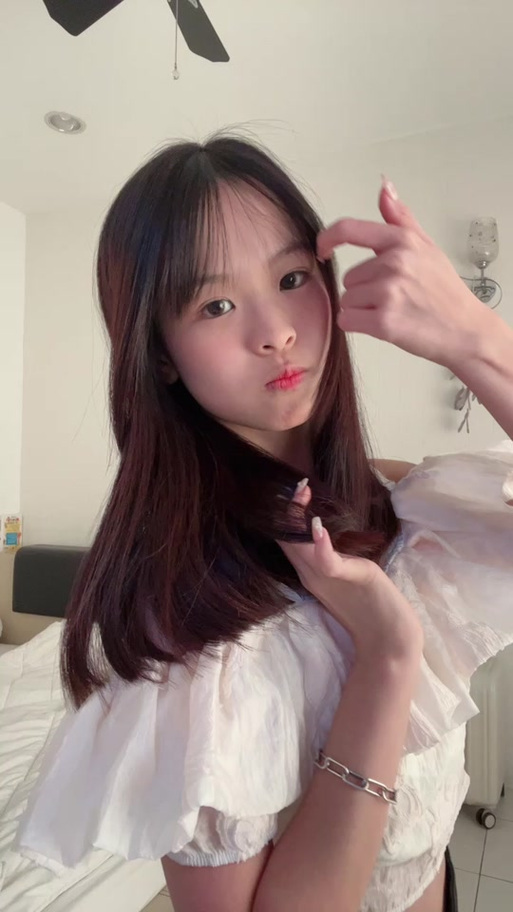 寻找邻家女孩0.2版本大全：资源汇总及安装教程