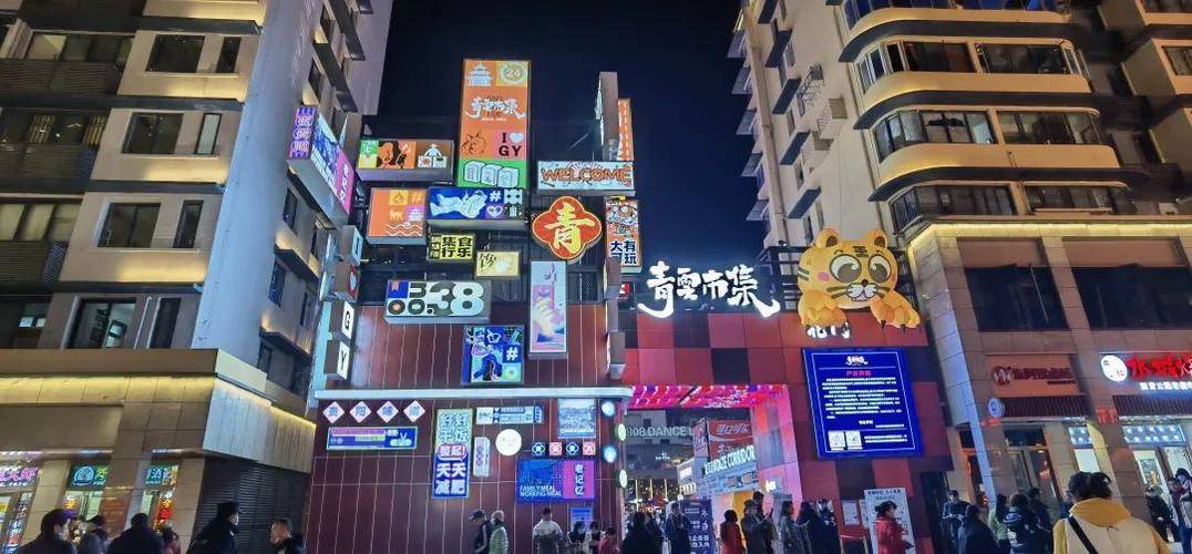 想玩任意啪啪的商业街？官方正式版下载，最新版本在此！