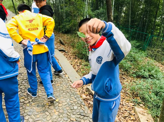 解锁底层临时工复仇洗恼记：逆袭之路，就此开始！