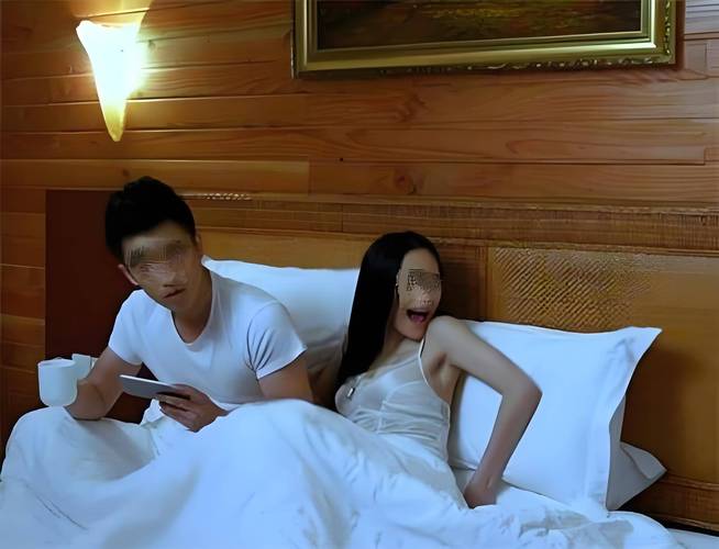 和美女约会！弟弟喜欢的游戏里邂逅我的恋爱