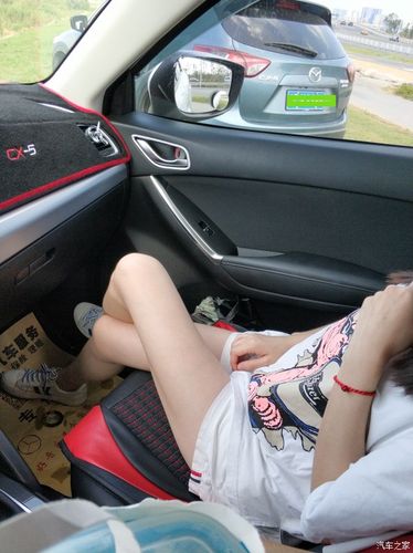 想知道都市女友私密约更新地址?这里有你需要的!