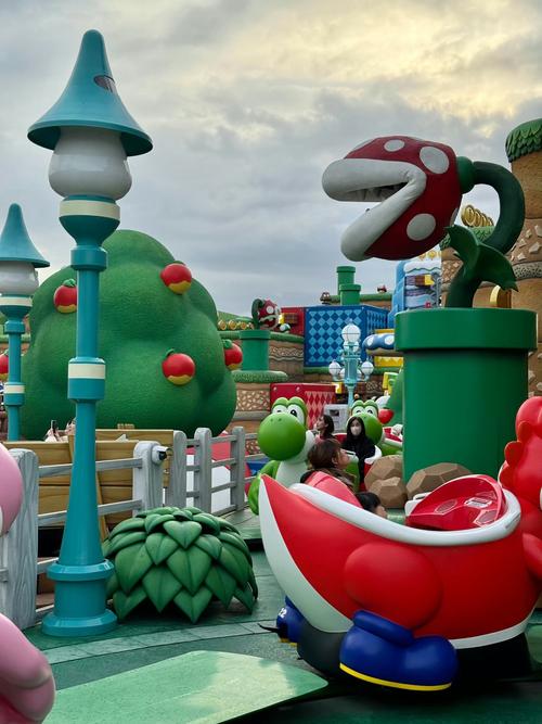 好玩的Supower重制版安卓游戏：金钱与超能力的交易