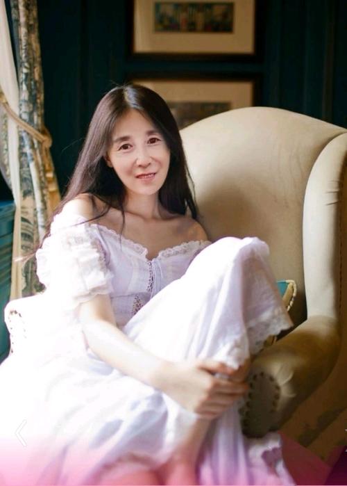 妹妹的夏日生活安卓汉化:精彩剧情,声优配音,夏日甜蜜回忆!