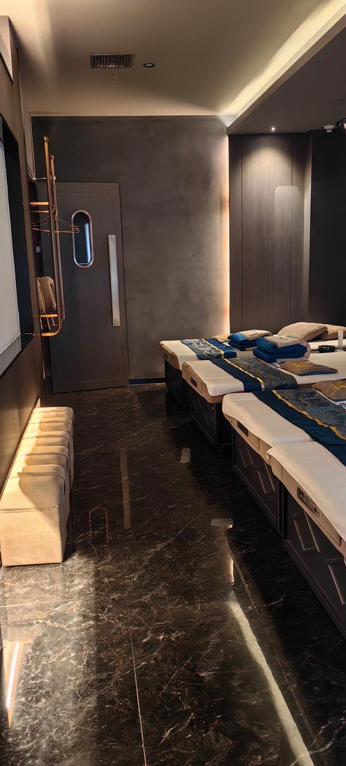 双人会所最新攻略：如何选择适合你的会所