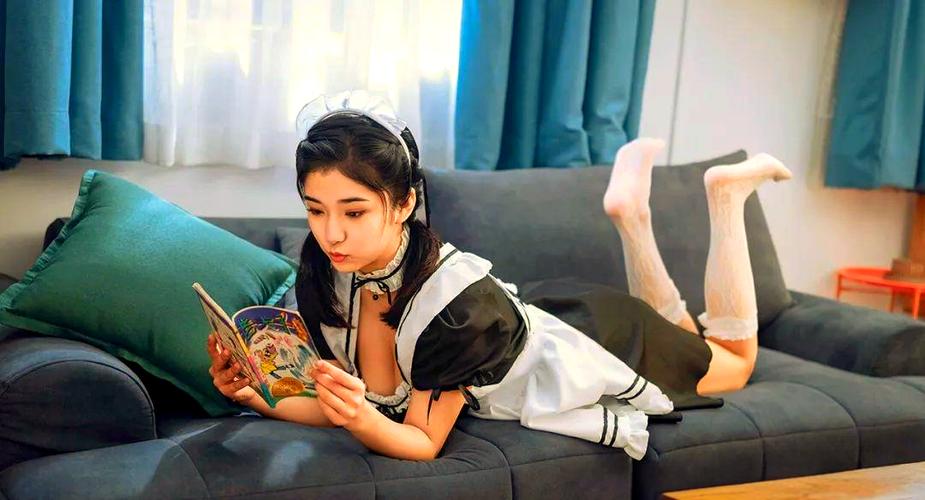 定制女友游戏官网：恋爱养成，你的理想女友等你创造