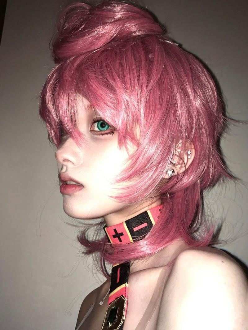 辣妹COS疯狂下载地址大全:最新版本等你下载