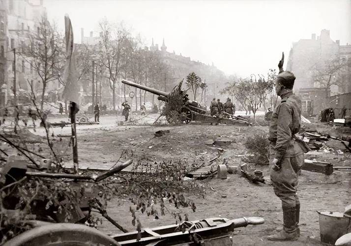 为炮而战官网入口：下载游戏，轻松开战