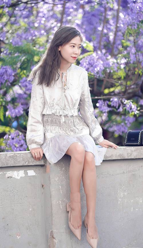 看看阿黑颜最新的精彩瞬间:各种风格的美女等你!