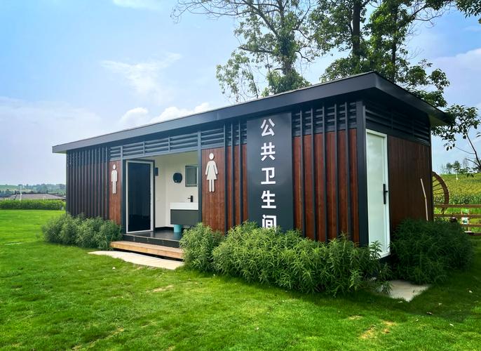 夏日小公园的厕所官方正式版下载：最新版游戏等你体验