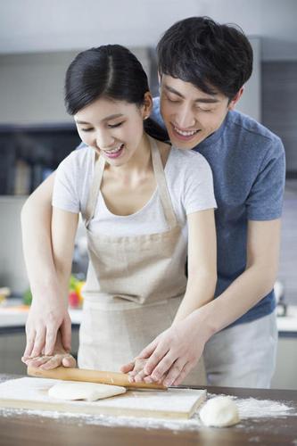 下载妻子的生活官方正式版最新版：告别枯燥，开启游戏之旅！