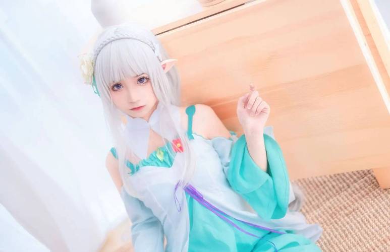 想下载蠢沫沫的COS图？这里有你想要的资源