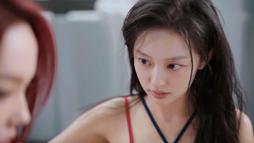 超级星探游戏下载：探索女孩们的秘密心事