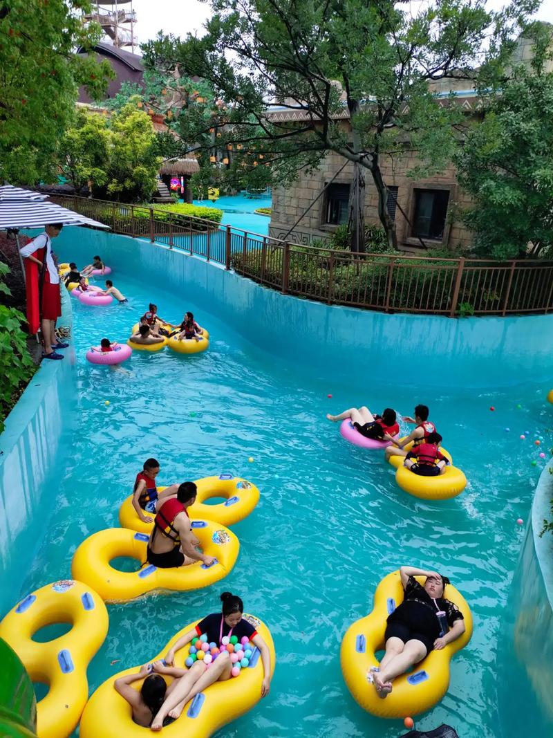 水上世界内有777版本大全有什么特色?揭秘最全免费版玩法!